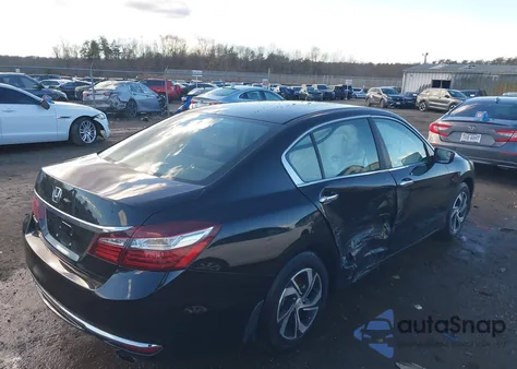 2016 Honda Accord Lx z USA, uszkodzony, nr VIN 1HGCR2F34GA211496